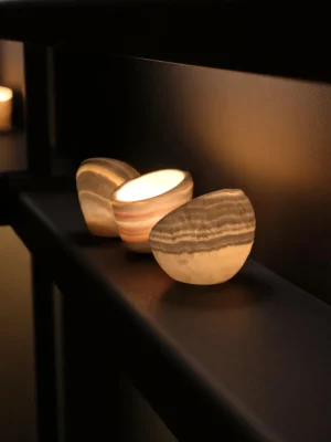 Dina Candleholder