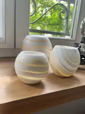 Luxy Candle Holder