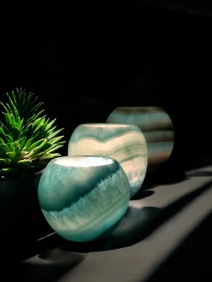 Luxy Candle Holder